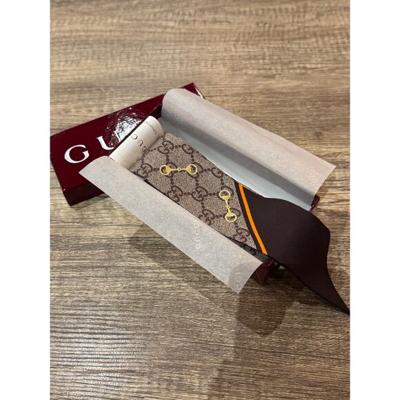 Gucci GG Printed Silk Neck Bow Scarf Beige Brown — Brand New in Box - Picture 3 of 5
